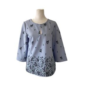 Ann Taylor Factory top blue floral keyhole opening